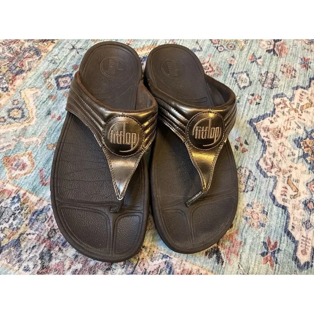FitFlop Walkstar Women’s Bronze Patent Toe Post Sandals Size 9 Comfort Slip On
